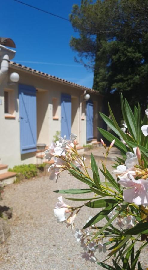 Le Relais Des Lavandins Le Muy Exterior photo