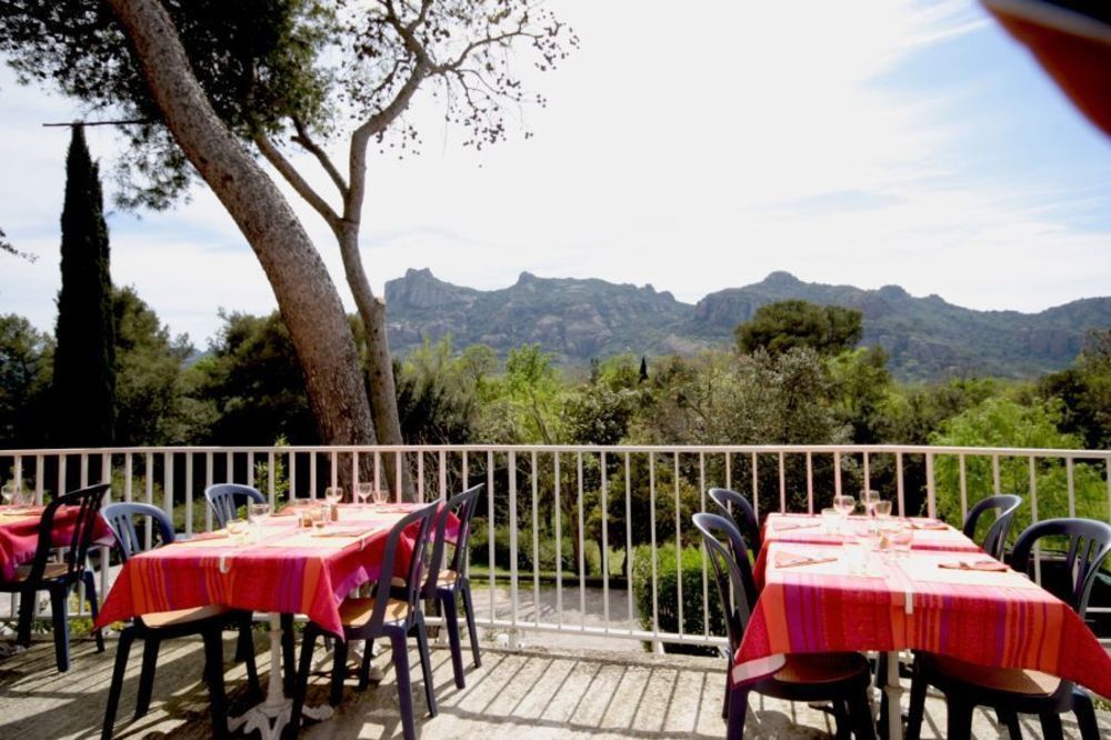 Le Relais Des Lavandins Le Muy Exterior photo